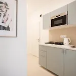 Apartment D71 - Cozy Suite, Location By Bqa