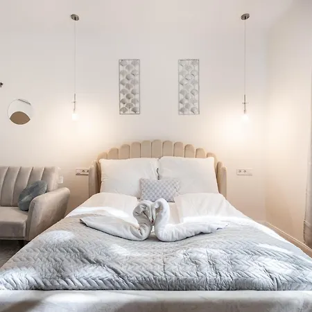D71 - Cozy Suite, Location By Bqa Apartment